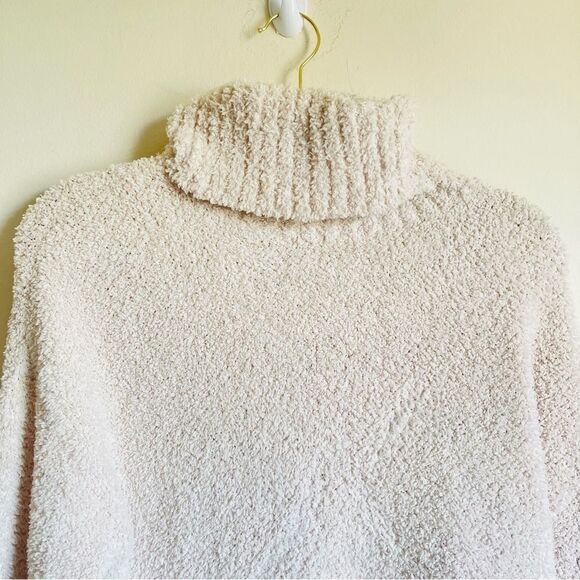LUCA + GRAE Beige Sherpa Wide Sleeve Turtleneck Sweater M/L - Picture 5 of 8